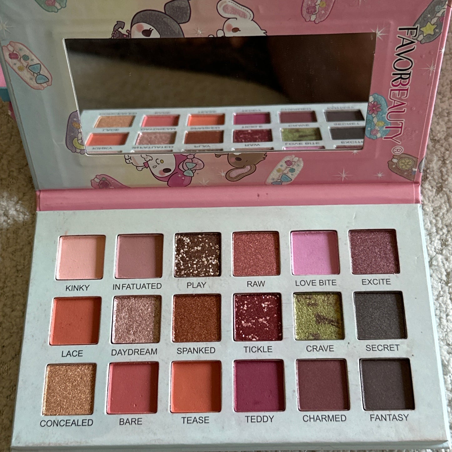 Hello Kitty and Friends Eyeshadow Palette