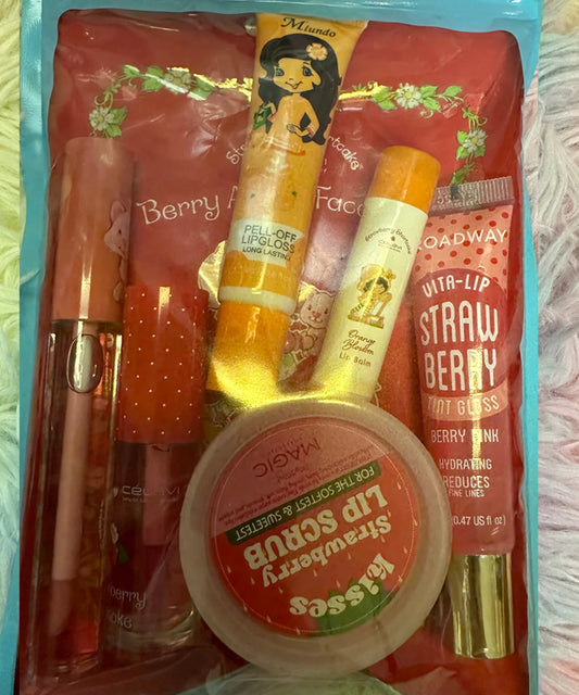 CHARACTER LIP SETS